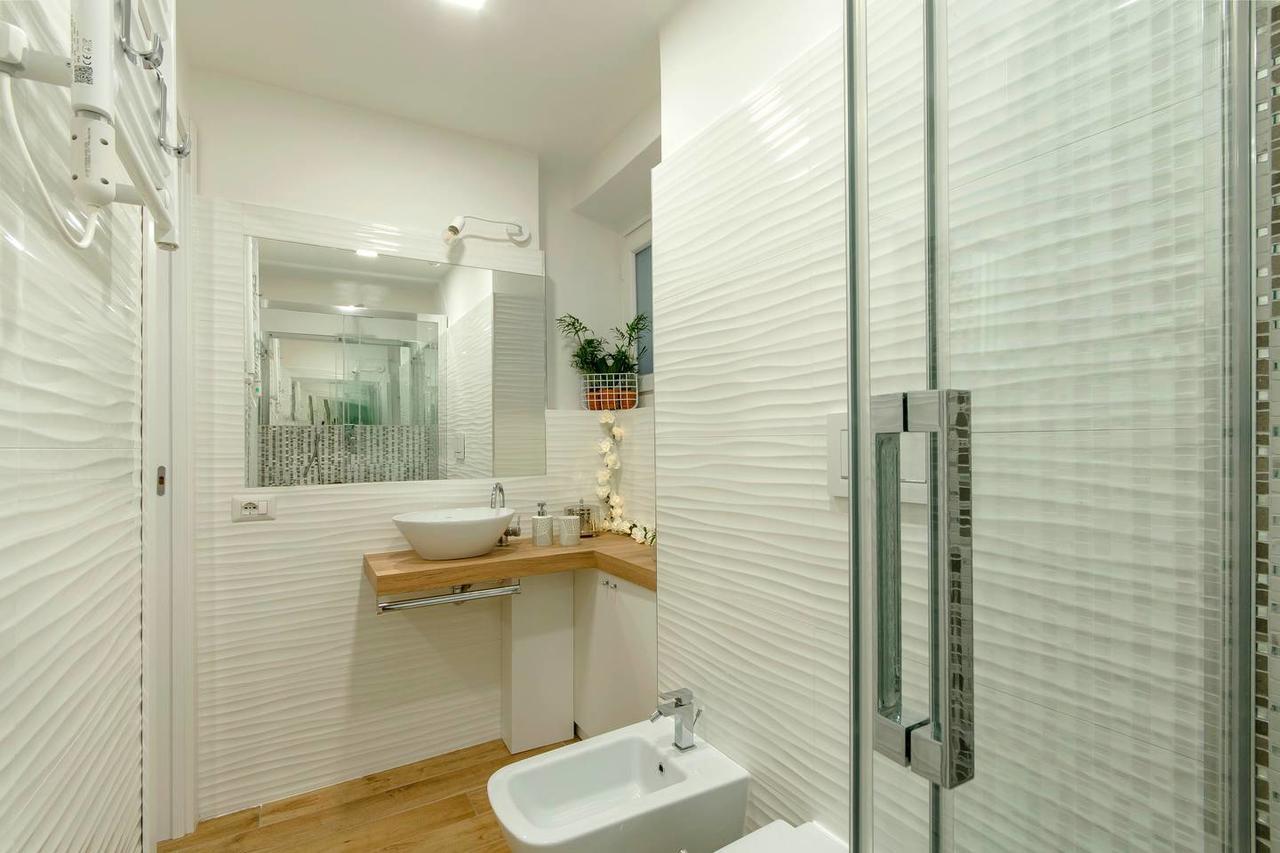Brand New! Luxurious Apartment In Heart Of 밀라노 외부 사진